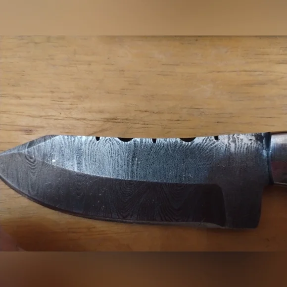 New Men's Handmade Damascus Steel Knife w/ Sheath | Hunting Camping Fixed Blade - Picture 3 of 11